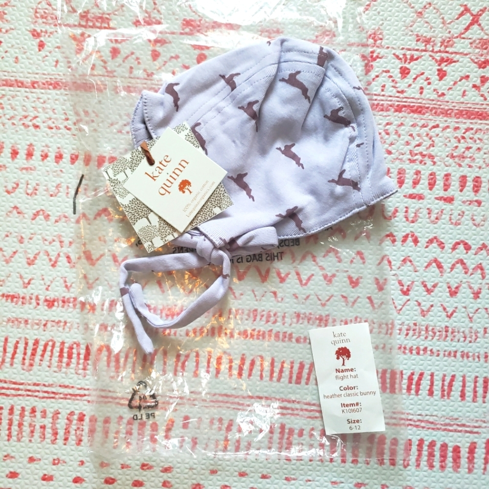 Kate Quinn NWT 6-12 months hat.